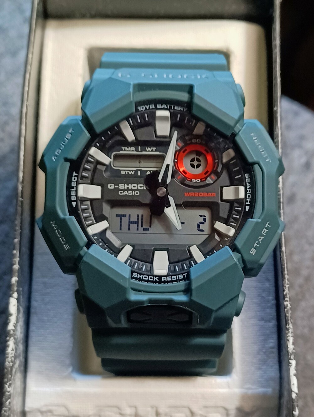 CASIO G-SHOCK GA010 ( UNISEX )